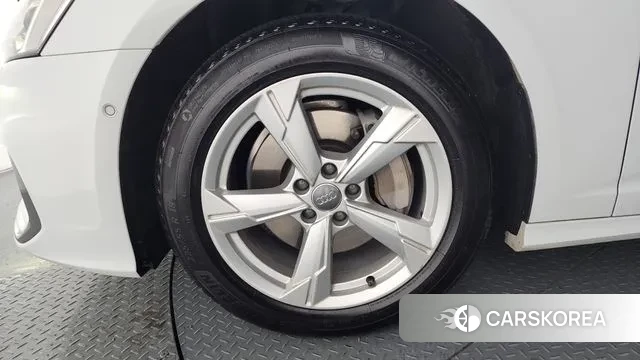 Audi A6 (C8) id 3760657 из Кореи 15