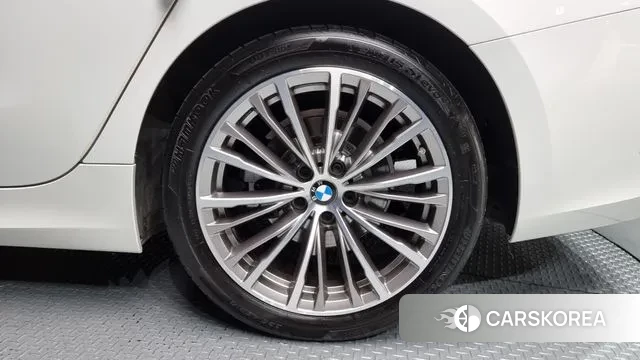 BMW 3 Series (G20) id 3417214 из Кореи 15