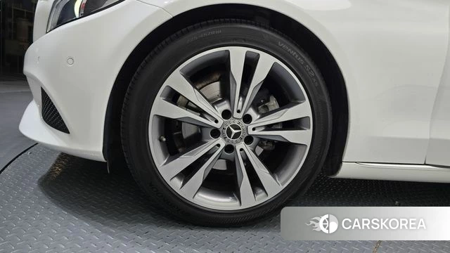 Mercedes-Benz C-Class W205 id 4425076 из Кореи 25