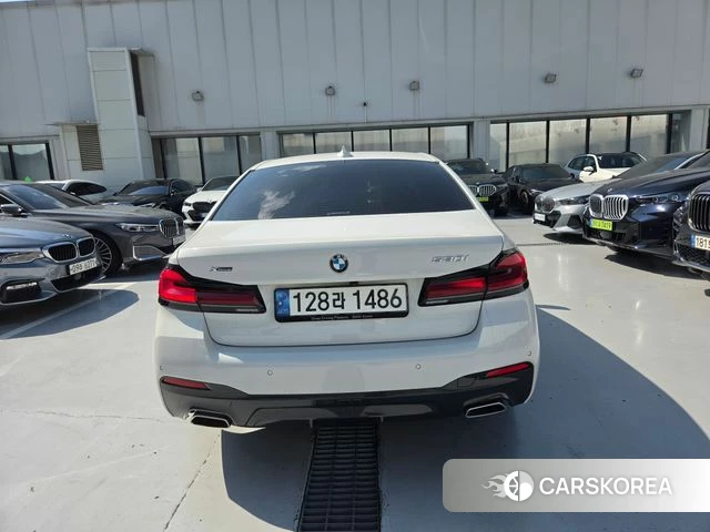 BMW 5 Series (G30) id 4863784 из Кореи 8