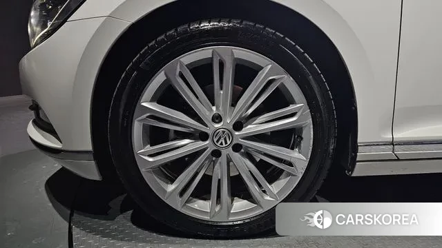 Volkswagen Passat GT (B8) id 3627187 из Кореи 15