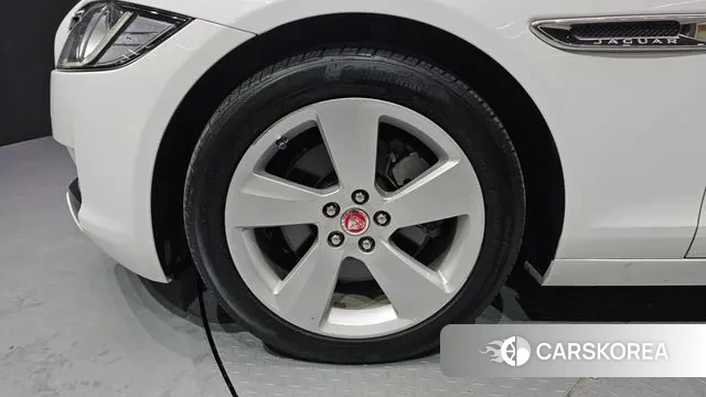 Jaguar XF (X260) id 3667105 из Кореи 15