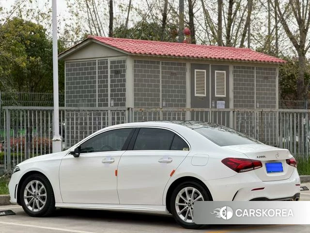 Mercedes-Benz Class A 2021 Белый из Китая, фото 5