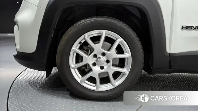 Jeep Renegade id 3101069 из Кореи 15