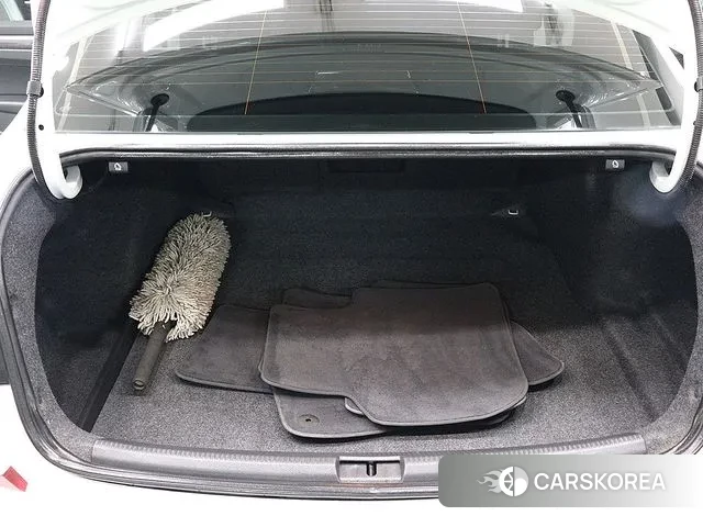 Volkswagen The New Passat id 2961773 из Кореи 15