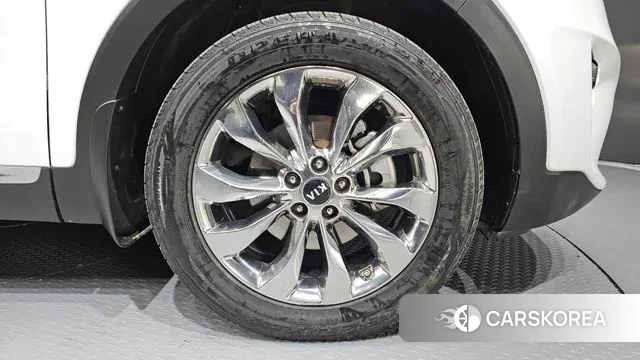 Kia The New Sorento id 3666728 из Кореи 15