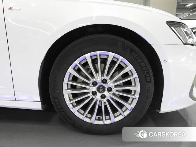 Audi A6 (C8) id 4389204 из Кореи 15