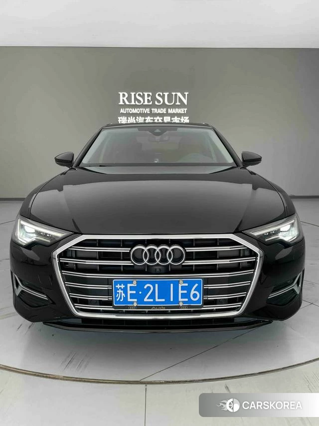 Audi A6L id 4240889 из Китая 12