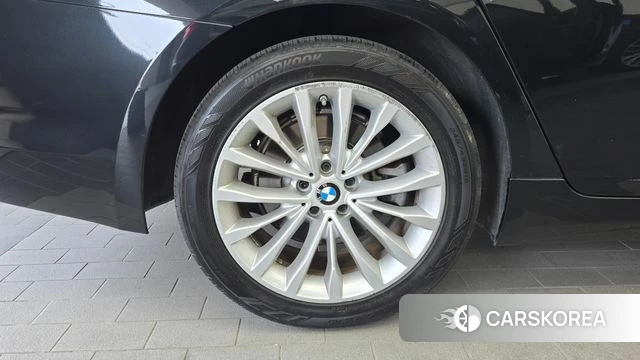 BMW 5 Series (G30) id 4477605 из Кореи 31