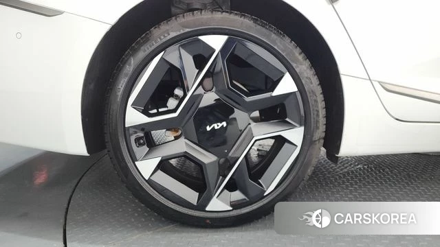 Kia The New K8 id 4291672 из Кореи 37