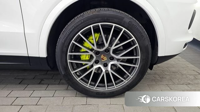 Porsche Cayenne (PO536) id 3865887 из Кореи 15