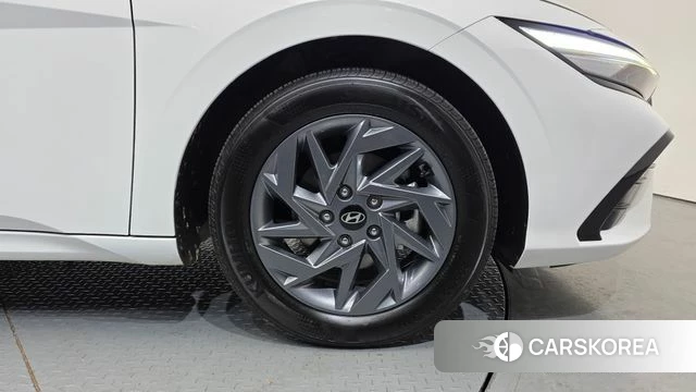 Hyundai The New Avante (CN7) id 3838459 из Кореи 15