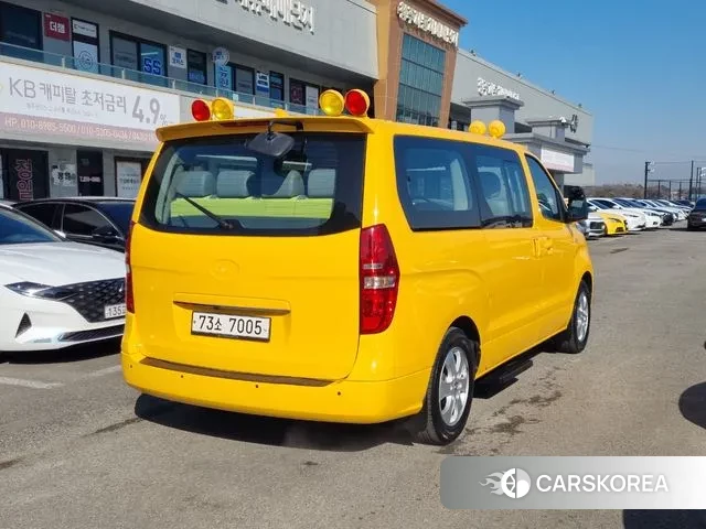 Hyundai The New Grand Starex id 3741652 из Кореи 15