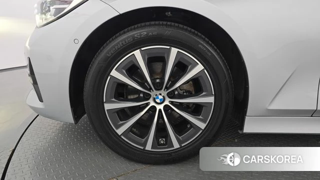 BMW 3 Series (G20) id 4496110 из Кореи 26