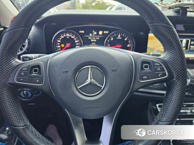 Mercedes-Benz E-Class W213 id 4448352 из Кореи 10