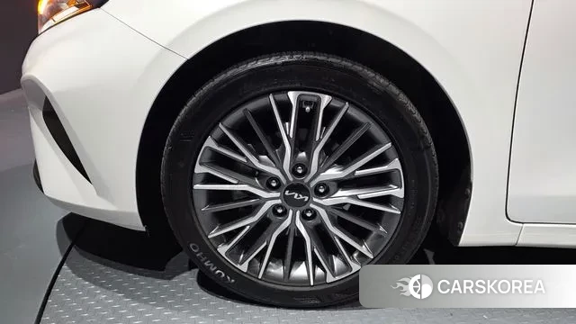 Kia The New K3 2nd generation id 3752941 из Кореи 15