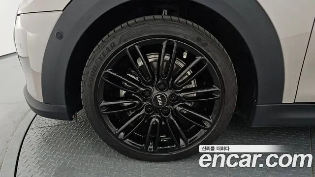 Mini Cooper Convertible id 2716553 из Кореи 15