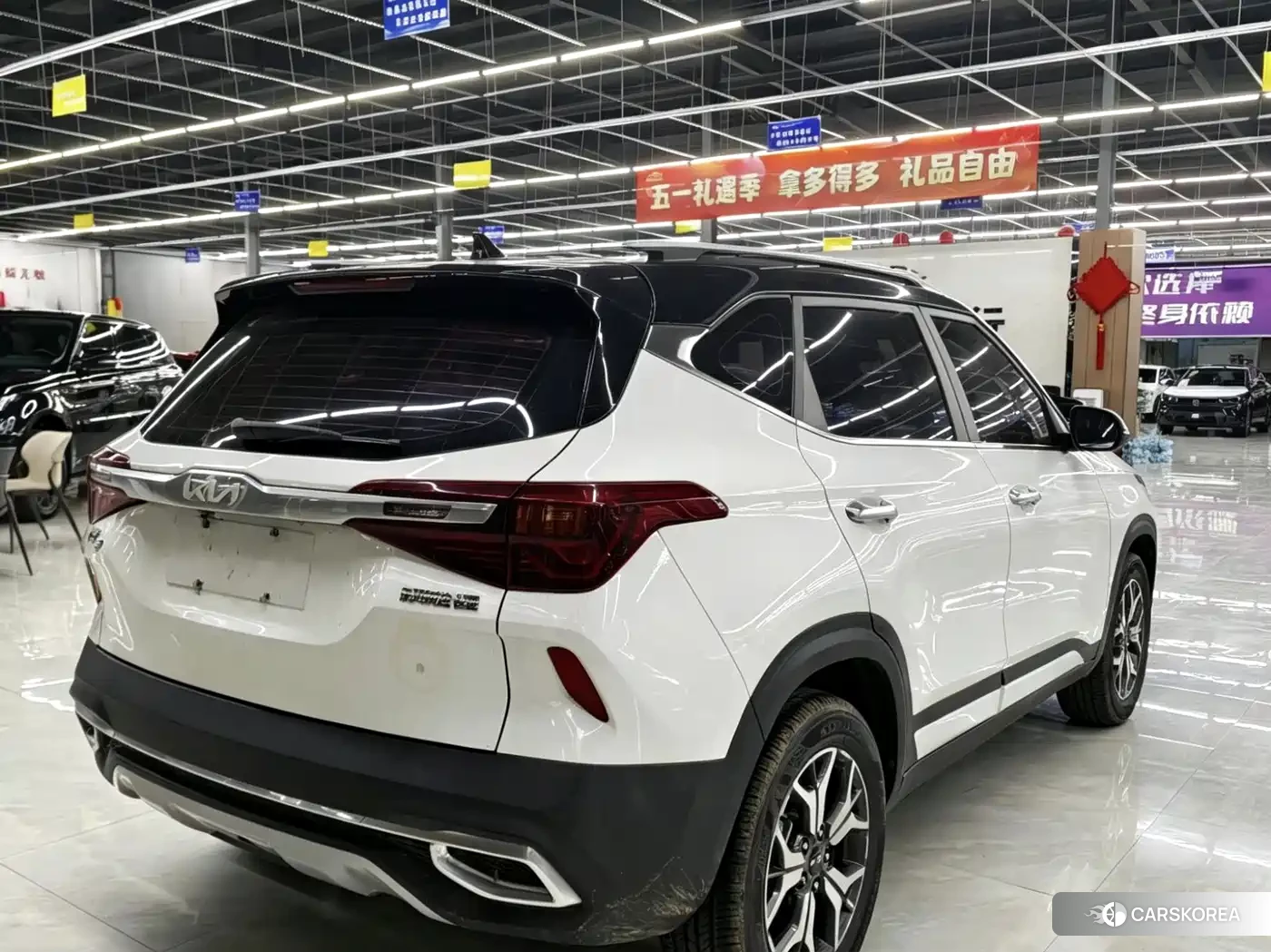 Kia KX3 proud run 2025 Белый из Китая, фото 5