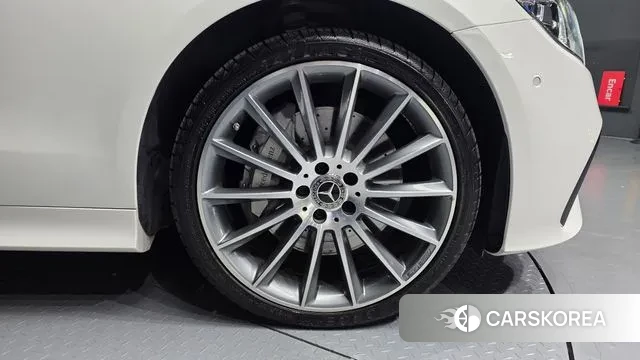 Mercedes-Benz E-Class W213 id 3707603 из Кореи 15