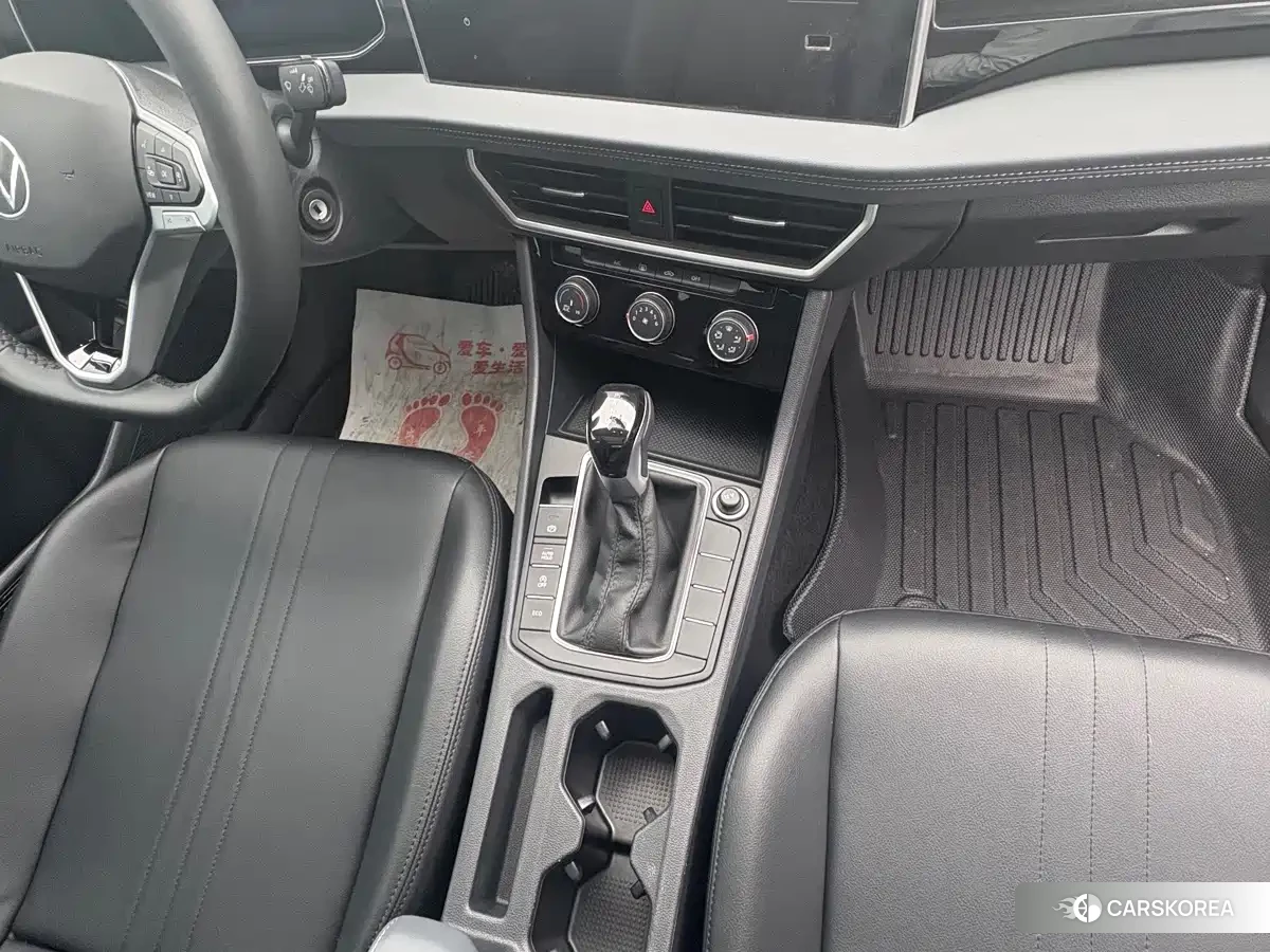 Volkswagen Sagitar id 4628464 из Китая 11
