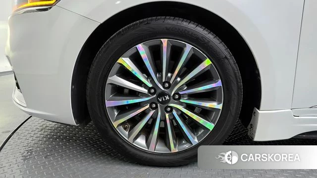 Kia Come New K7 id 3893899 из Кореи 15