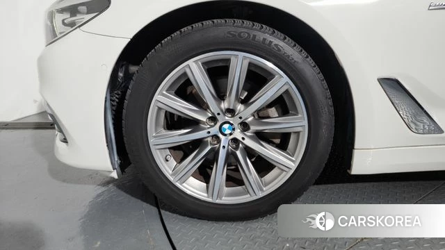 BMW 5 Series (G30) id 4638153 из Кореи 33