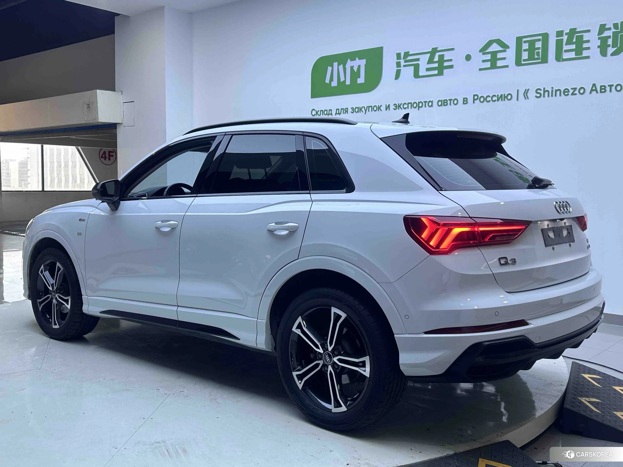 Audi Q3 id 4405823 из Китая 18