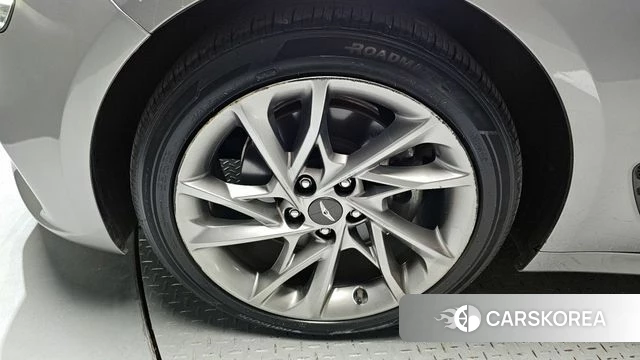 Genesis The New G70 id 4344277 из Кореи 31