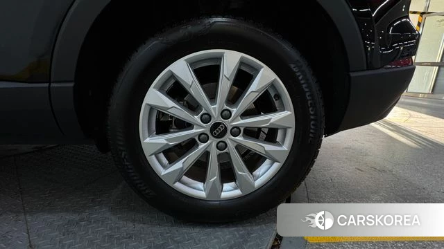 Audi Q3 (F3) id 4441802 из Кореи 15