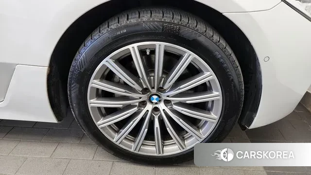 BMW 6 Series GT (G32) id 3445098 из Кореи 15