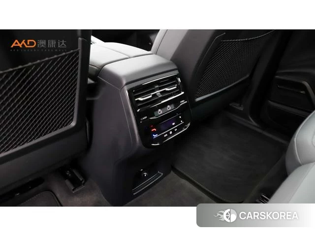 Audi Q6 2023 Синий из Китая, фото 6