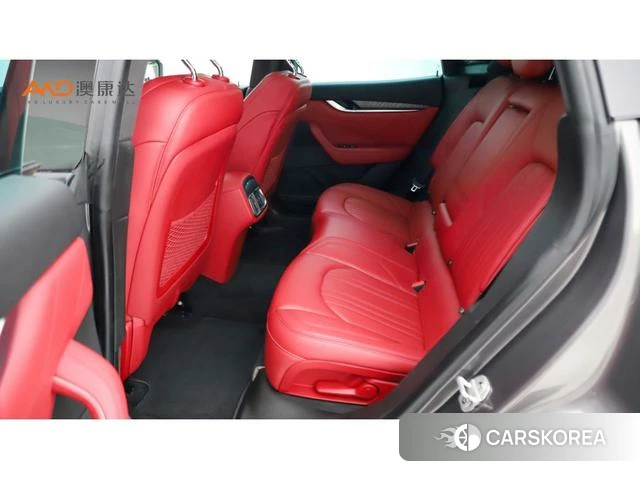 Maserati Levante 2021 Темно-серый из Китая, фото 5