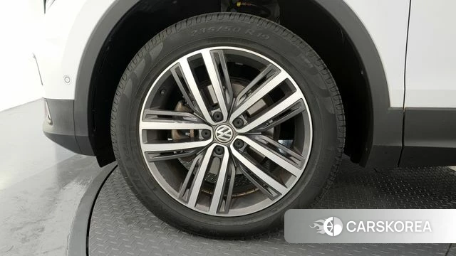 Volkswagen Tiguan Allspace id 3965587 из Кореи 15