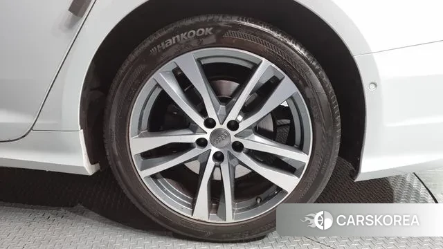 Audi A6 (C8) id 3488969 из Кореи 15