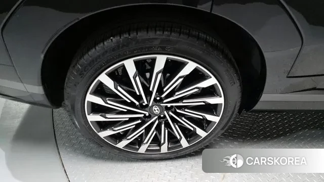 Hyundai Santa Fe (MX5) id 3437185 из Кореи 15