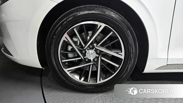 Hyundai The New Grandeur IG id 4249277 из Кореи 15