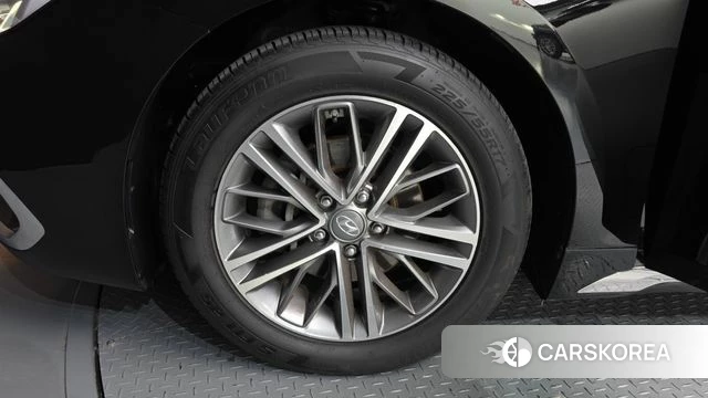 Hyundai Grandeur IG id 4351240 из Кореи 26