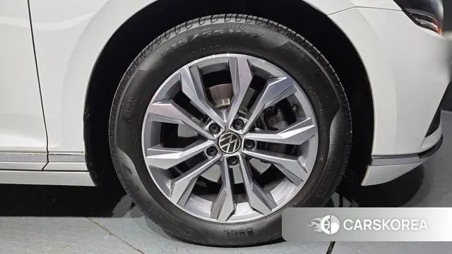 Volkswagen Passat GT (B8) id 3572336 из Кореи 15