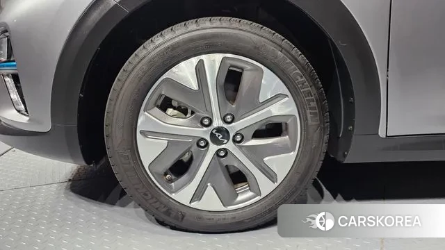 Kia Niro EV id 3219123 из Кореи 15