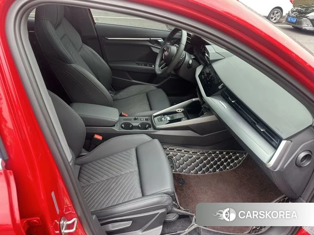 Audi A3 2022 Красный из Китая, фото 5