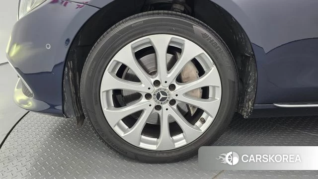 Mercedes-Benz E-Class W213 id 4770367 из Кореи 30