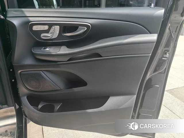 Mercedes-Benz V-class id 4264781 из Китая 20