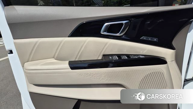 Kia Carnival 4th generation id 4195911 из Кореи 15