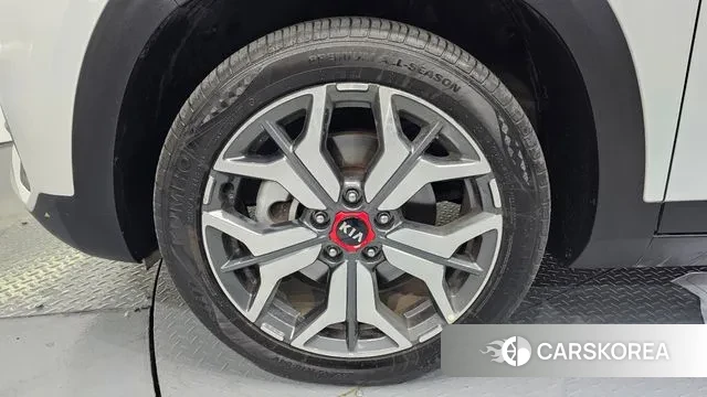 Kia Seltos id 3444130 из Кореи 15