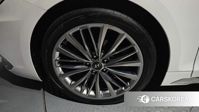 Hyundai Grandeur IG Hybrid id 4384794 из Кореи 15