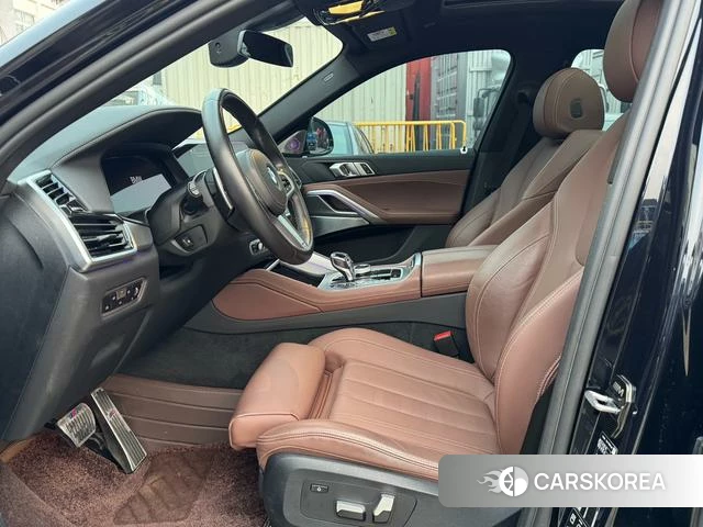 BMW X6 2022 Черный из Китая, фото 5