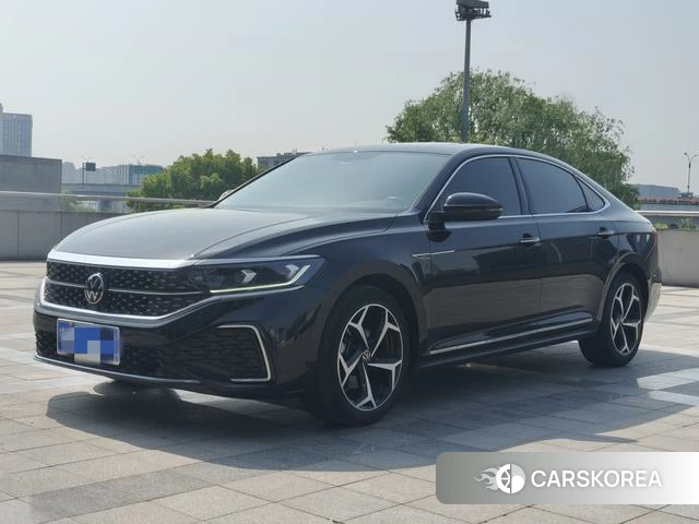 Volkswagen Passat id 4261105 из Китая 7