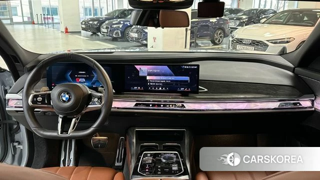 BMW 7 Series (G70) id 4315186 из Кореи 12