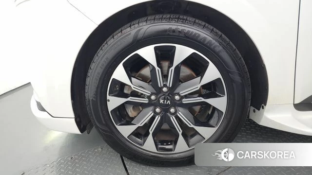 Kia Carnival 4th generation id 4542136 из Кореи 31