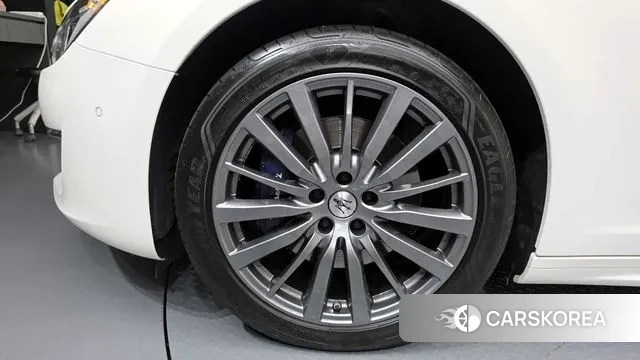 Maserati Ghibli id 2900882 из Кореи 15